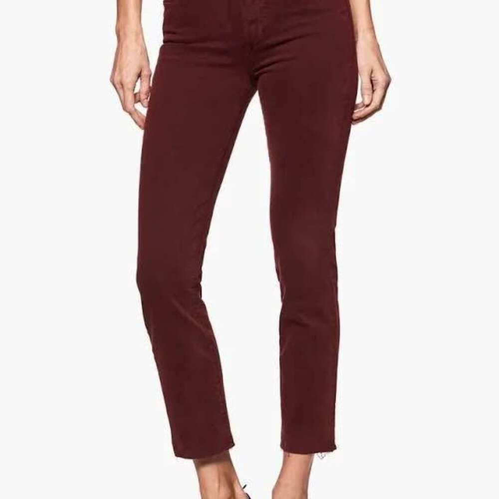 Jacqueline Straight Leg Ankle Jeans